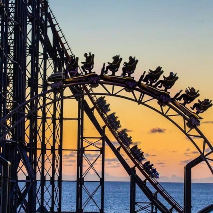 Hidden Gem W/ Parking Short Walk To Pleasure Beach Blackpool Exteriör bild